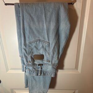 Wrangler Blue Relaxed Jeans Classic Denim